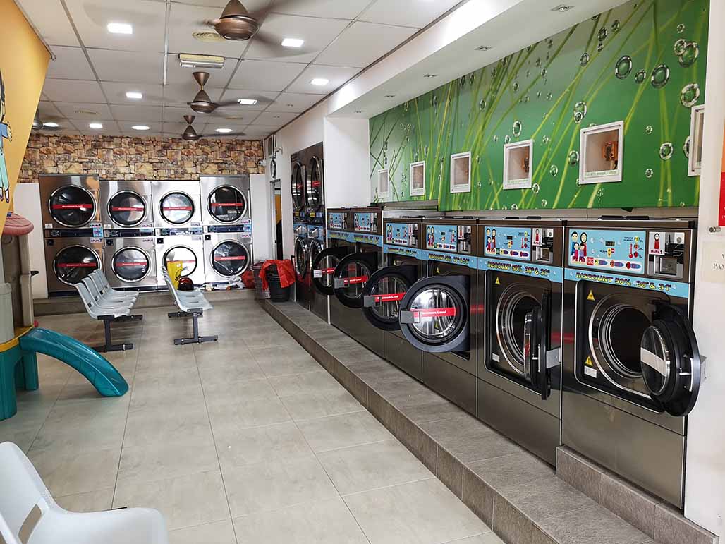 Coin Operated Laundry Shop in Kota Bahru Jit Kin Laundry Setup